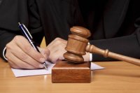 Выписать ребенка через суд
